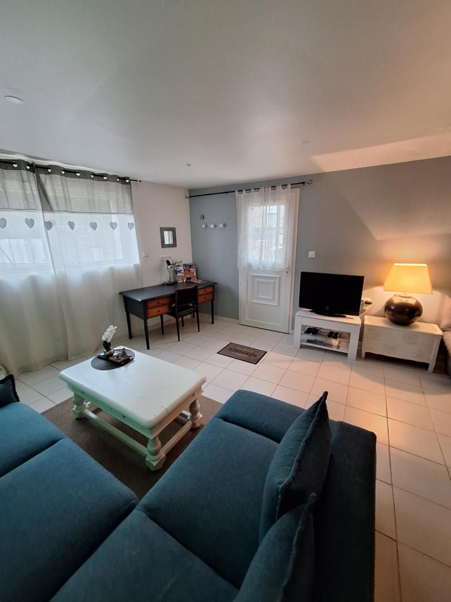 Cleon-d'Andran Appartement T2 Au Coeur Du Village מראה חיצוני תמונה